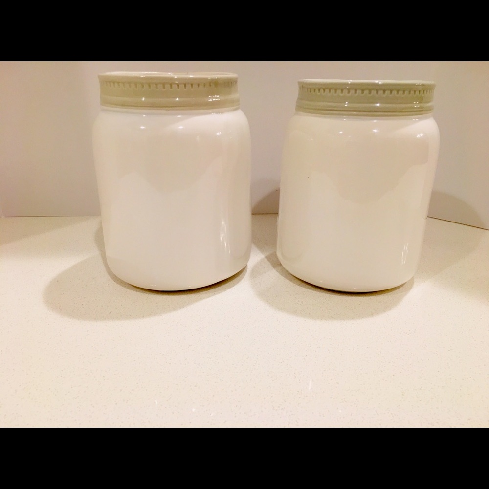 Utensils canister